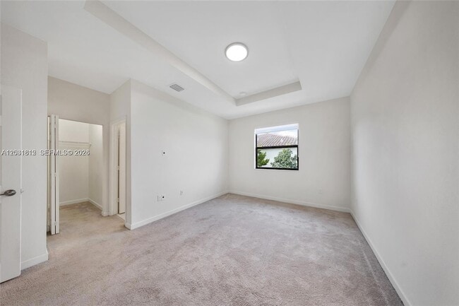 Building Photo - 25272 SW 115th Ave