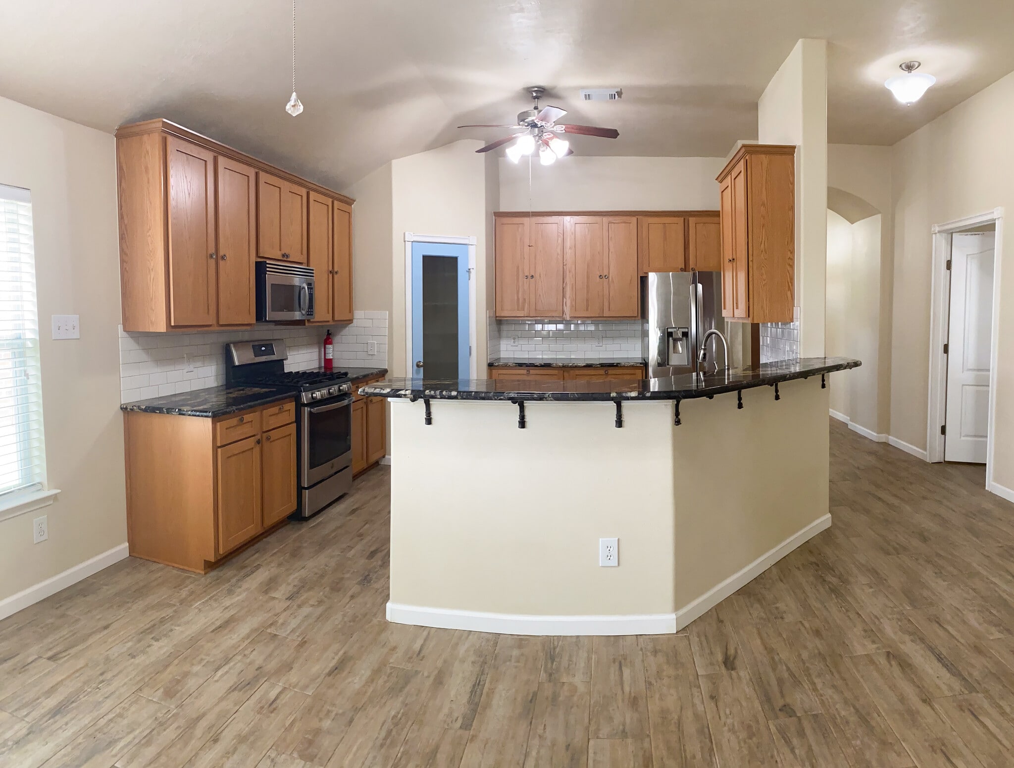 Building Photo - 17802 Oakridge Canyon Ln