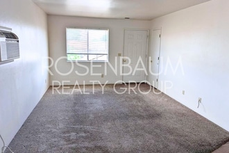 Building Photo - Charming and cozy 2-bedrooms, 1-bath upsta...