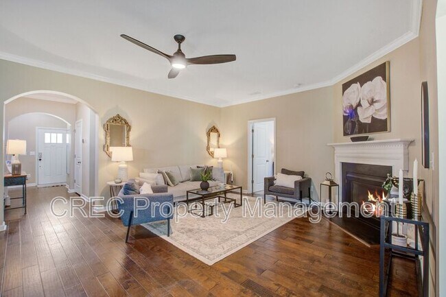 Building Photo - 202 Center Hill Ct