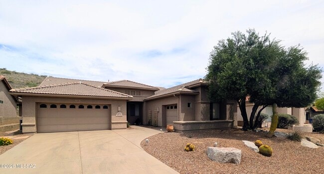 Building Photo - 62218 E Sand Crest Dr