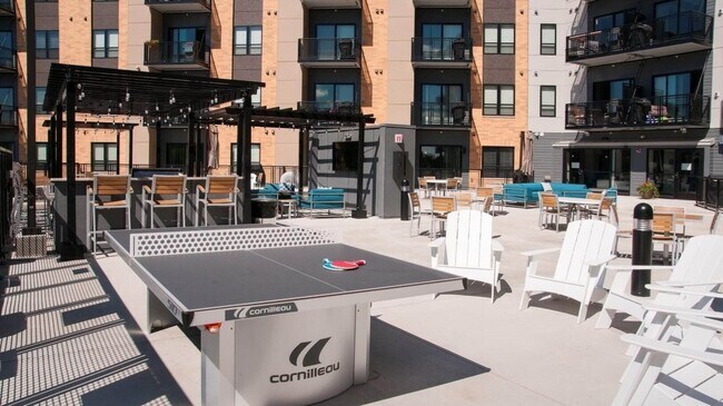 Building Photo - 350 Nathan Ln N