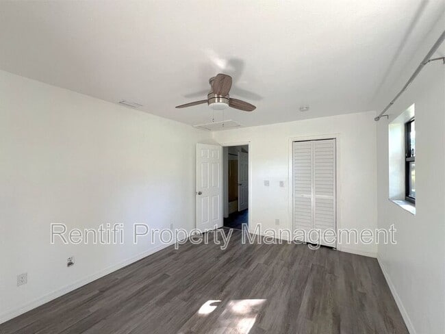 Building Photo - 10951 Ruden Rd