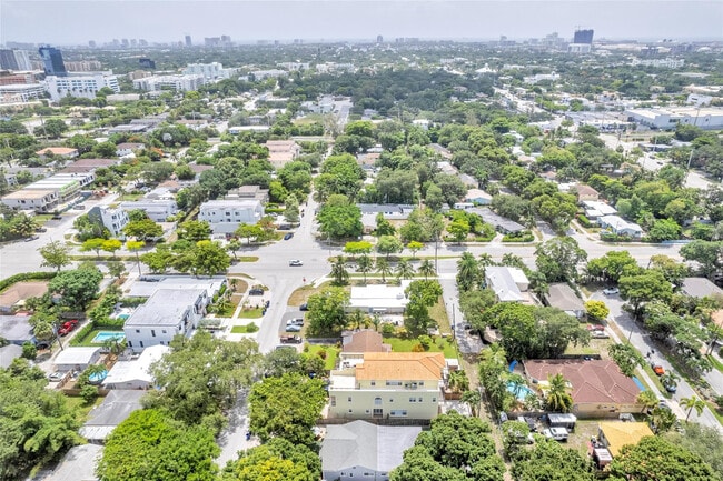 Building Photo - 416 SW 11th St