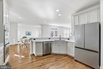 Building Photo - 1312 Volunteer Dr