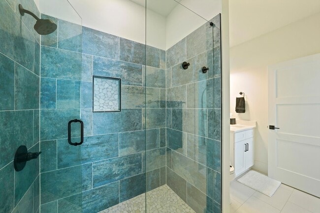 Building Photo - 4736 Amhurst Cir