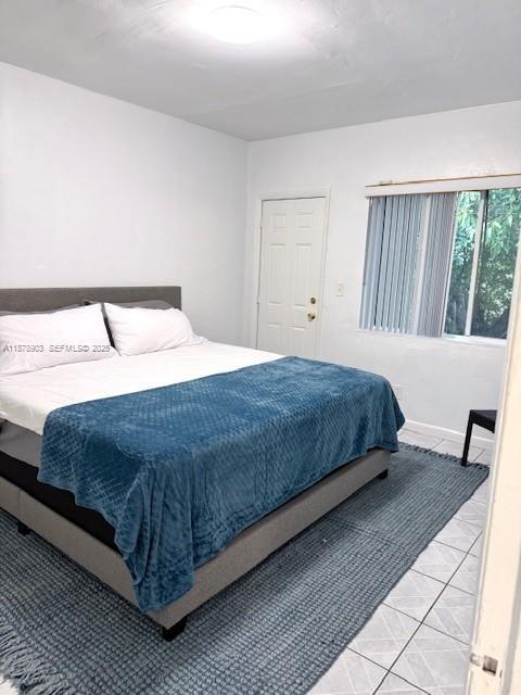 Building Photo - 7610 Dickens Ave