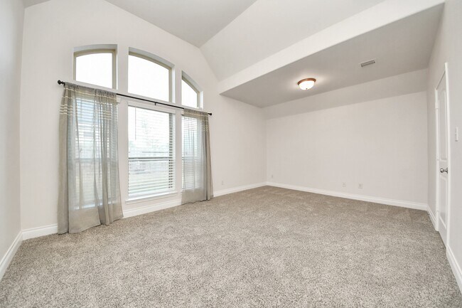 Building Photo - 2429 Lost Bridge Ln