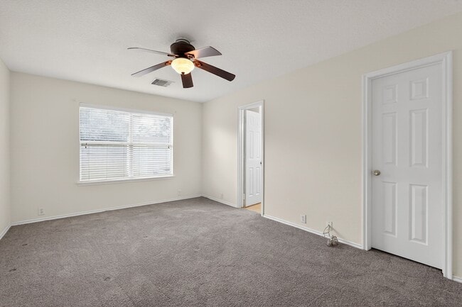 Building Photo - 20114 Larkspur Landing