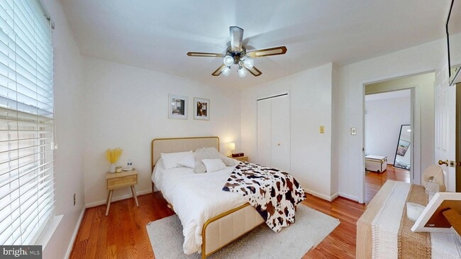 Building Photo - 10200 McKean Ct