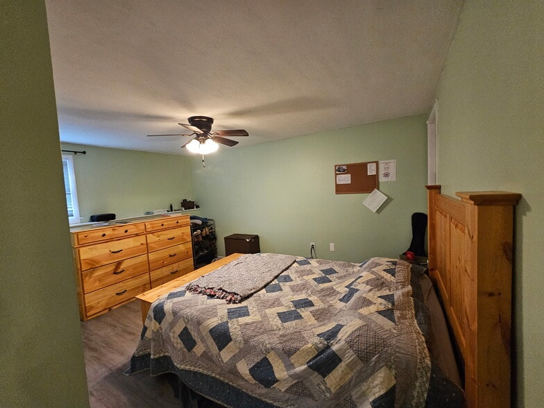 Bedroom 2 - 71 Leitha Dr