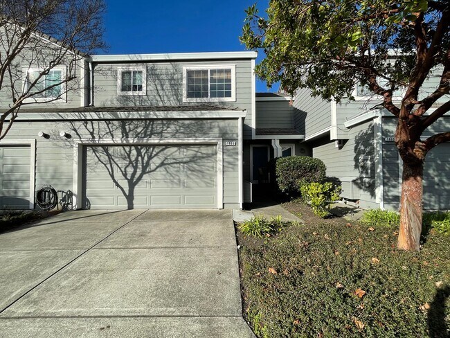 Building Photo - 1803 Carneros Cir