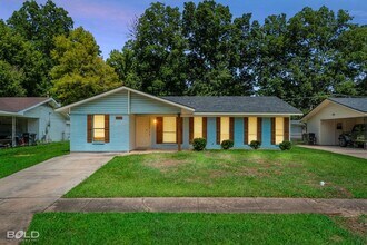 Building Photo - 1520 Lampkin St