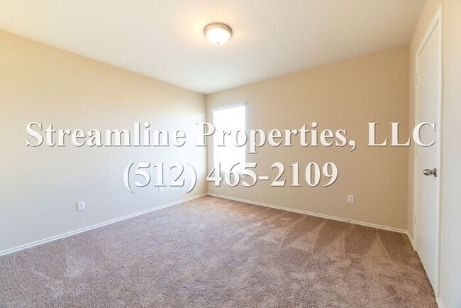 Building Photo - Beautiful 4 bedroom home in Del Valle!
