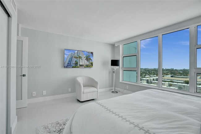 Building Photo - 1620 S Ocean Blvd