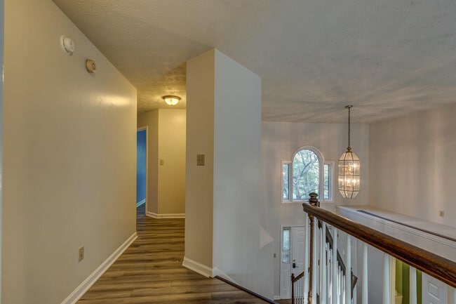 Building Photo - 3789 White Pine Dr