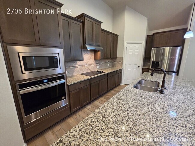 Building Photo - 2706 Brighton Park