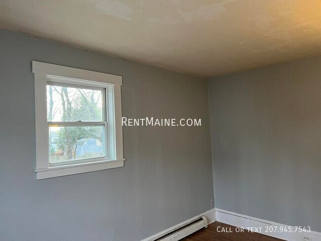 Building Photo - 402-404 Hammond Street Apt.-4