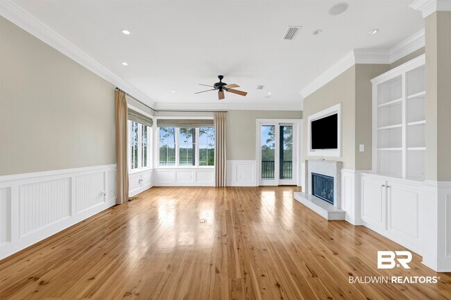Building Photo - 32491 Water View Dr E