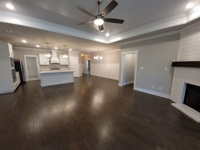 Building Photo - Zeirdt Road - Redstone Gate 7 - Toyato Field