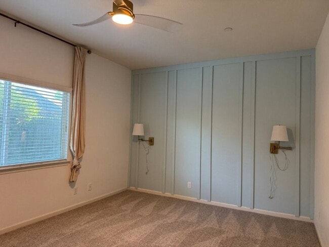 Building Photo - Charming 3-Bedroom, 2-Bath Home in Desirab...