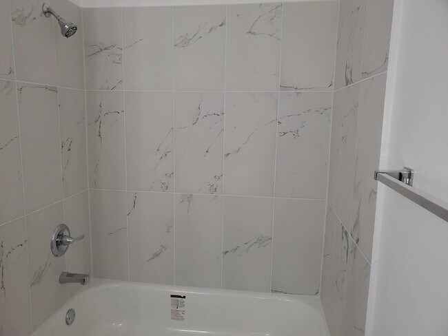 Building Photo - $500 off one month.  Call for details. "Ch...