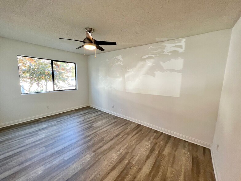 Building Photo - 3601 Keystone Av