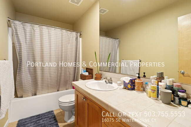 Building Photo - 16075 SE Winterborne Ct