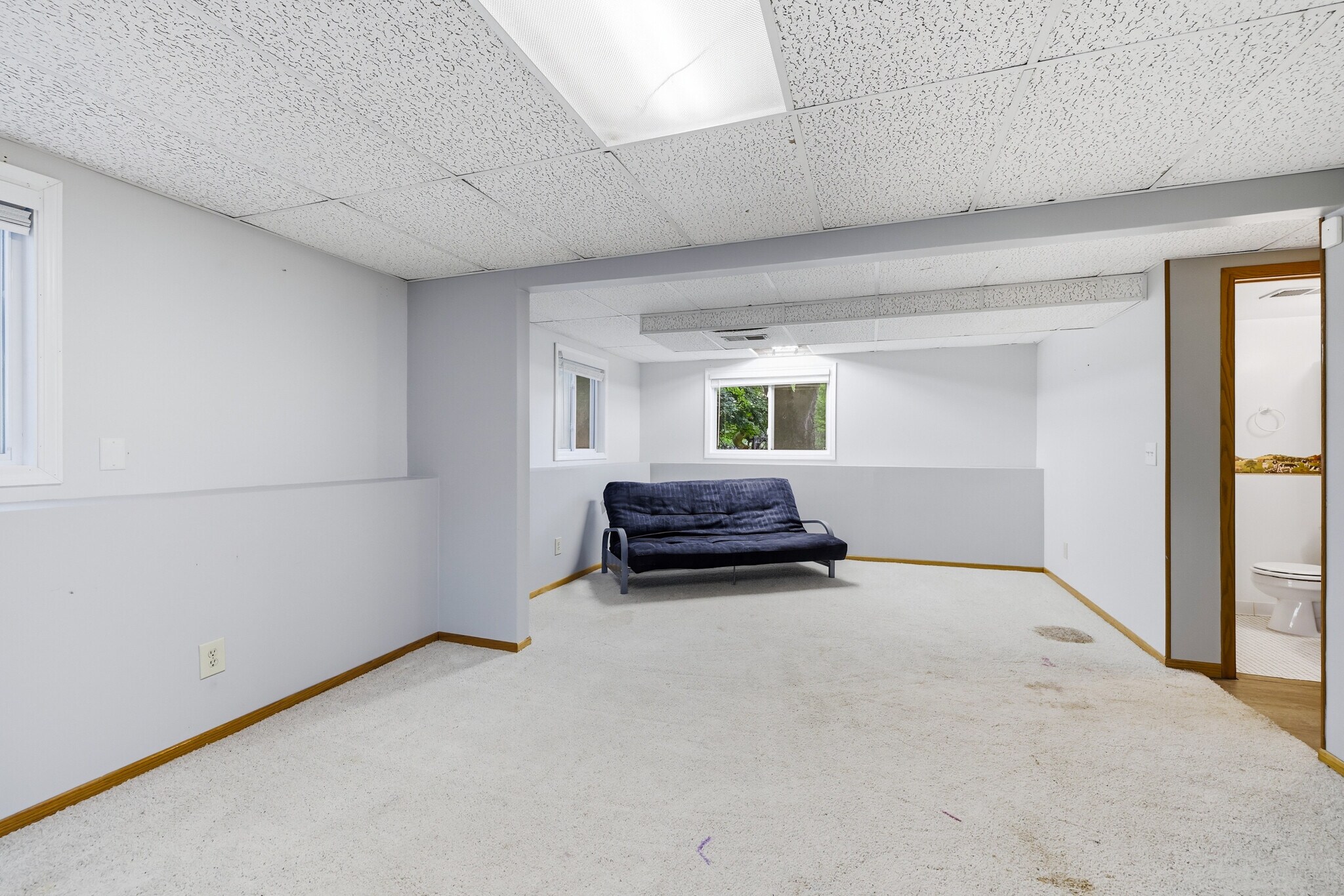 Building Photo - 9149 Page Ave NE