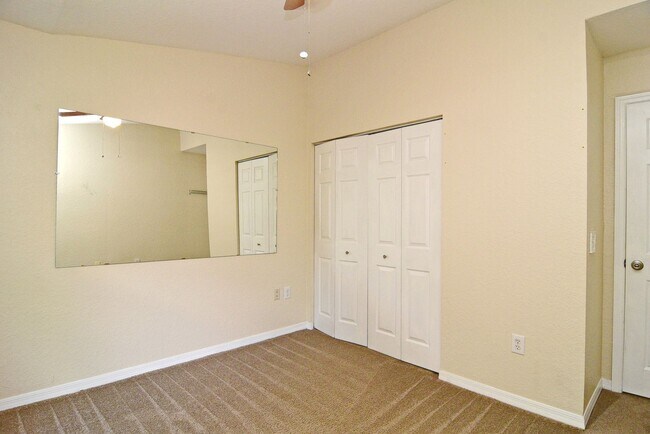 Building Photo - 864 Grand Regency Pointe