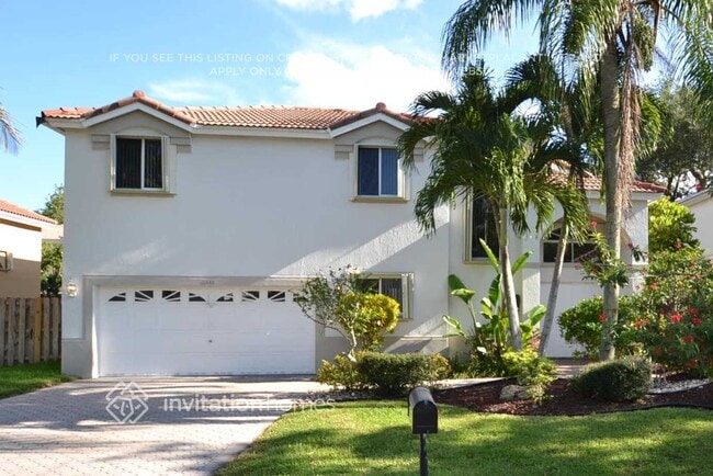 Building Photo - 11240 Renaissance Rd