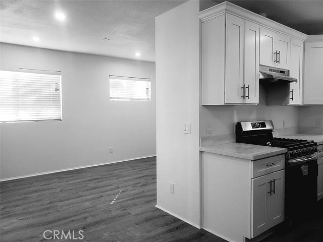 Building Photo - 4943 Rosemont Ave