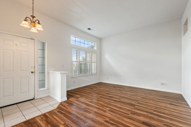 Building Photo - 10440 Arbor Way
