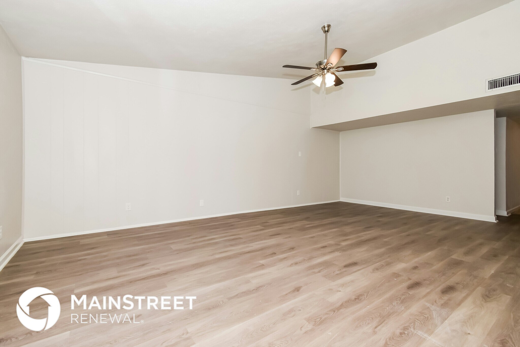 Building Photo - 6301 Casa Vista Dr