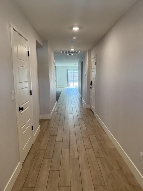 Building Photo - 2124 Ukiah Ct