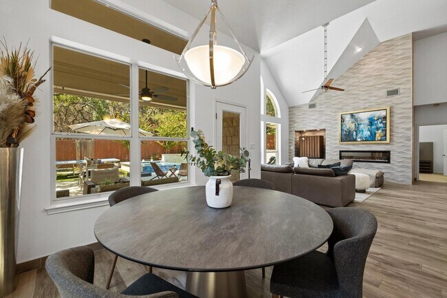 Building Photo - 2809 Rio Mesa Dr