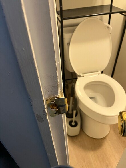 Building Photo - 3034 Churchill St