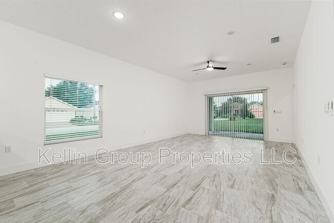 Building Photo - 3845 Osprey Pointe Cir