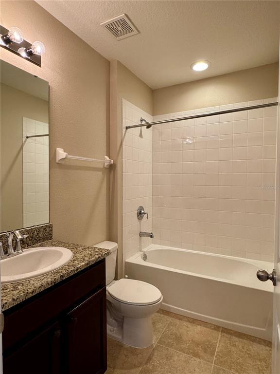 Building Photo - 6464 Boxgrove Dr