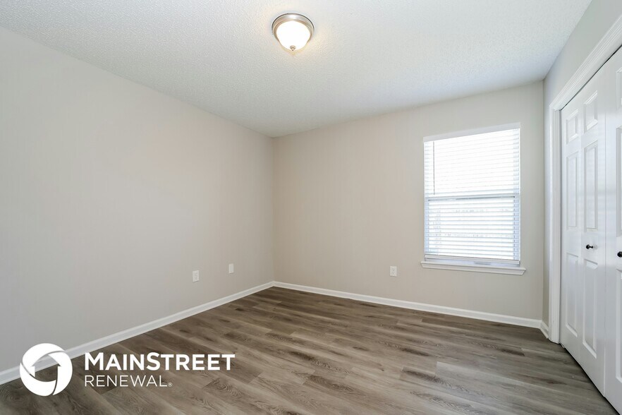 Building Photo - 1620 Dartmouth Dr