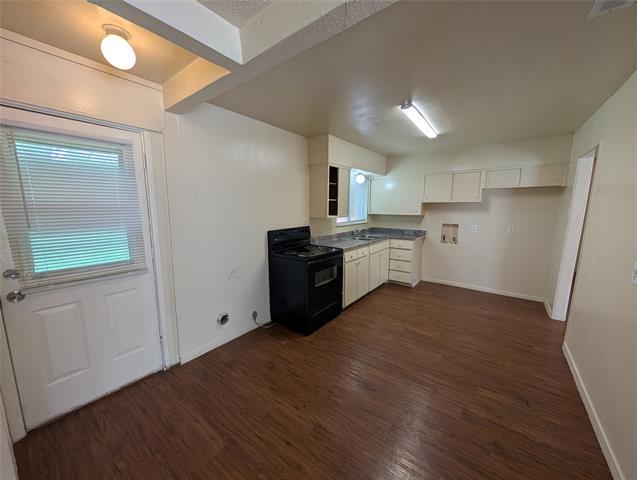 Building Photo - 3827 Black Oak Dr