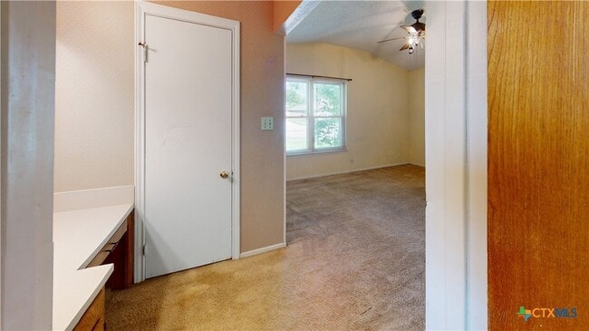 Building Photo - 1810 Gautier Ave