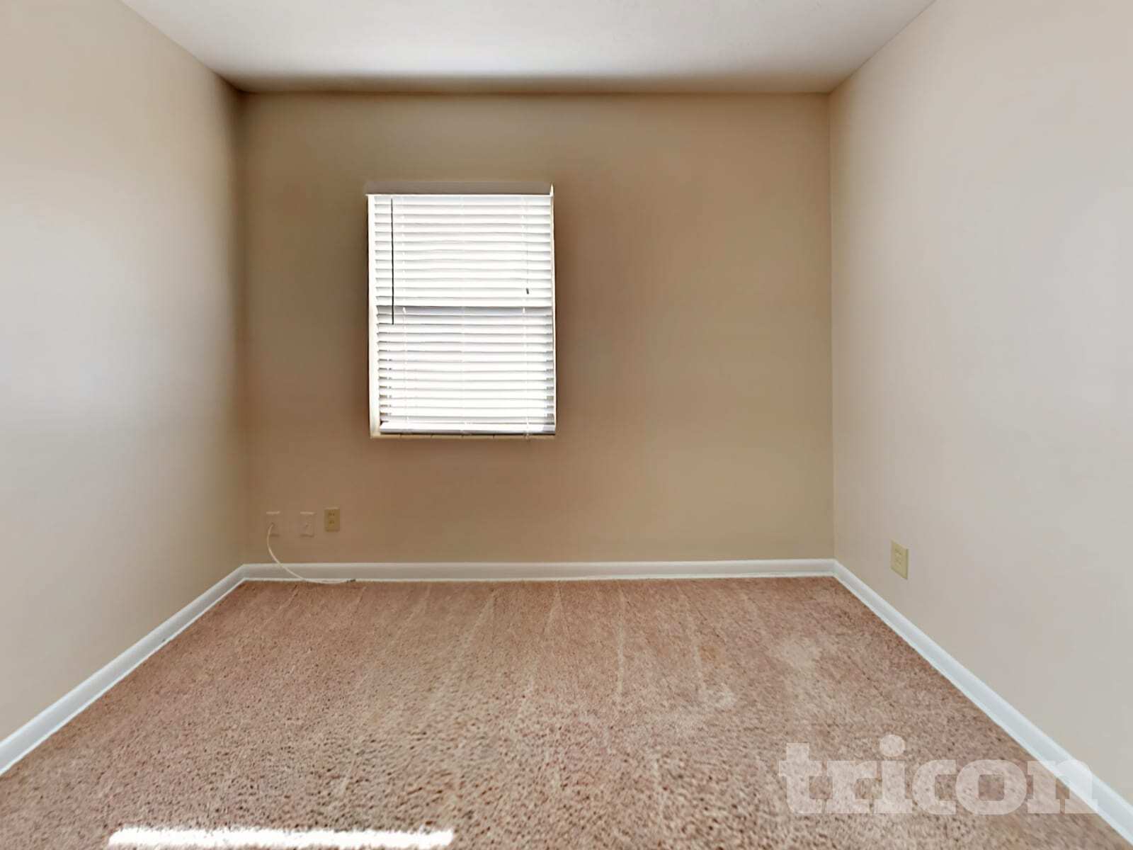 Building Photo - 10506 Dodd Rd