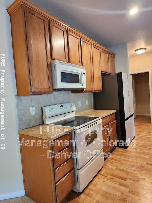 Building Photo - 5534 Lewis St