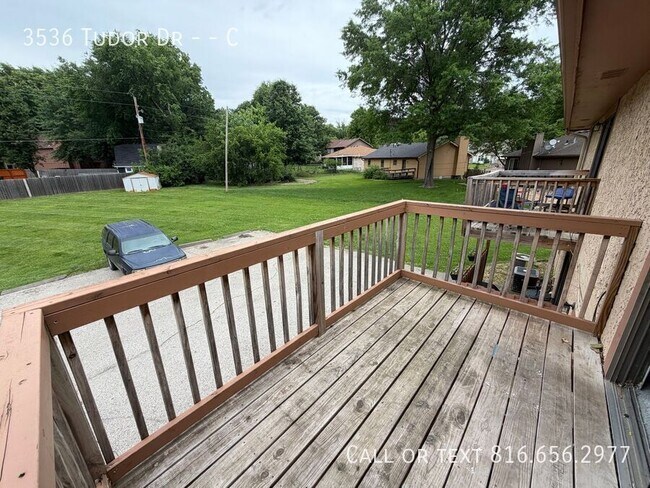 Building Photo - 3536 Tudor Dr