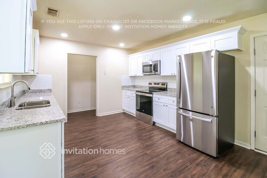 Building Photo - 260 Myrtle Grove Ln