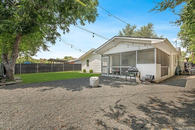 Building Photo - 3512 Colgate Ln