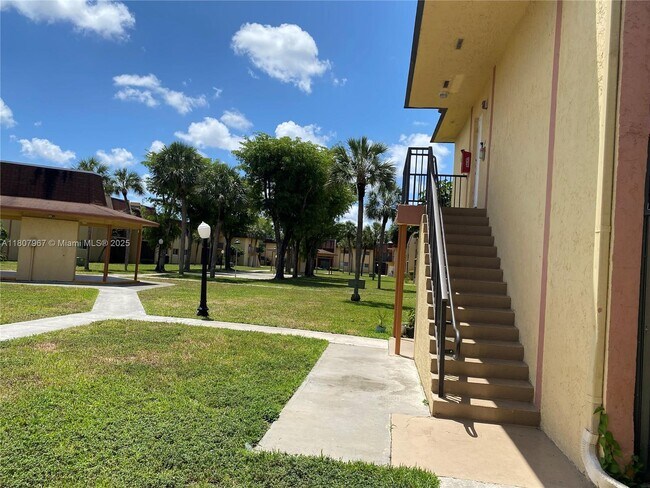 Building Photo - 2840 NW 55th Ave