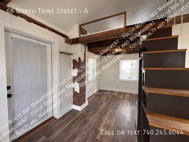 Building Photo - 66 1/2 N Trine St