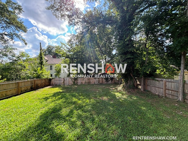 Building Photo - 59 N Willett St